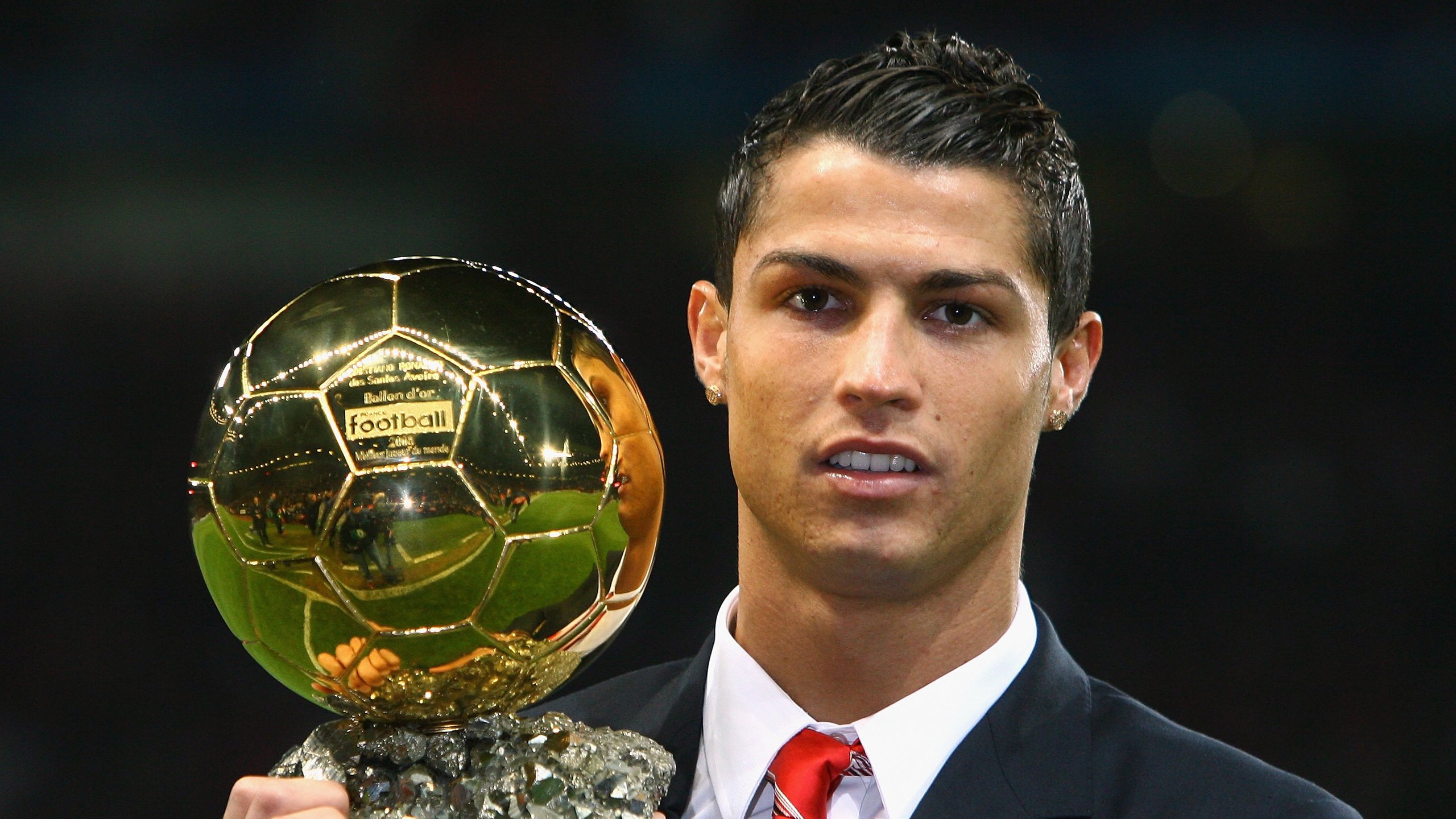 -明星运动员社会影响力日益扩大，运动员明星化是不是不务正业